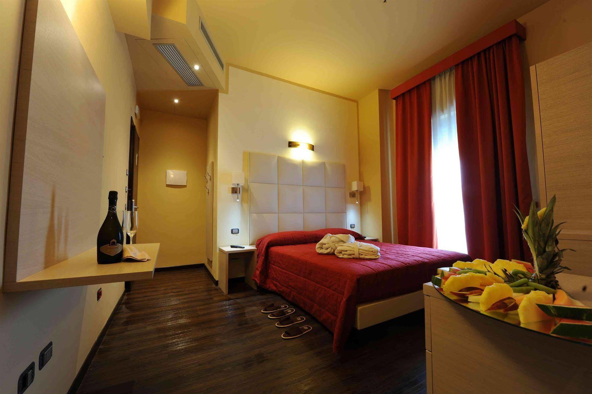 Maiorano Boutique Hotel Manfredonia Eksteriør billede