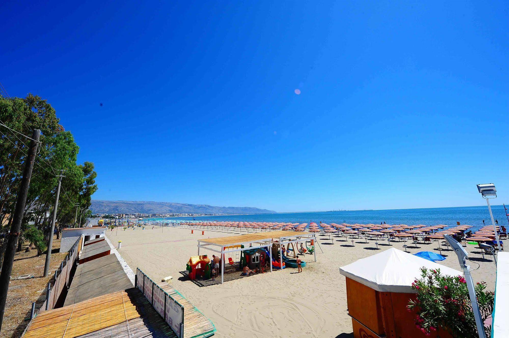Maiorano Boutique Hotel Manfredonia Eksteriør billede