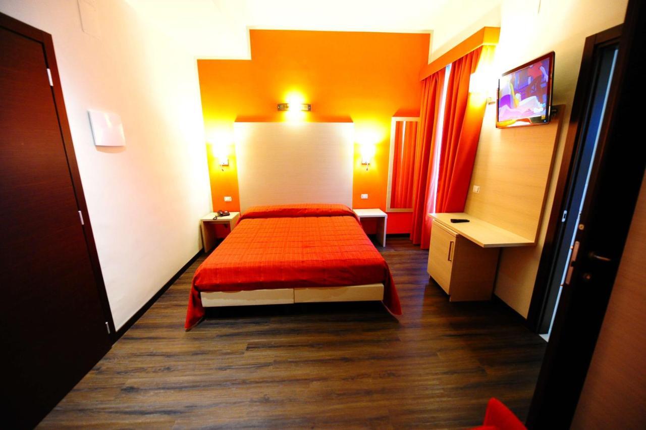Maiorano Boutique Hotel Manfredonia Værelse billede